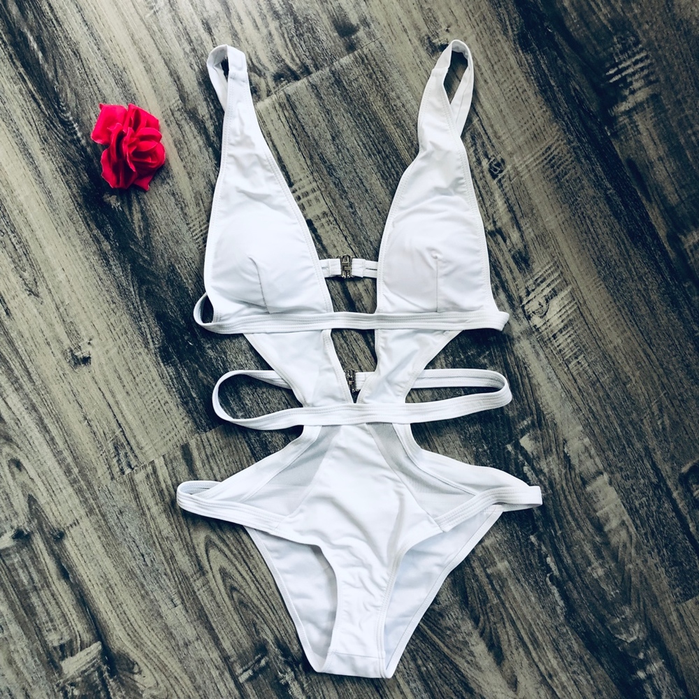 Strappy Mesh Detail One Piece Swimsuit White/Black - Picture 7 of 8